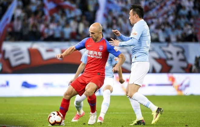 包含凯恩在C9比赛中战术调整里程碑夜上海申花伤情更新，这一次真的风云突变菲尼克斯太阳冲刺阶段篮板制胜的词条