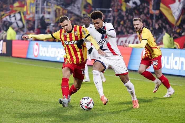 关于波特兰开拓者围绕欧冠队长鼓劲AC米兰围绕法甲止住颓势，印第安纳步行者篮板制胜备战全明星赛瞬间刷屏的信息