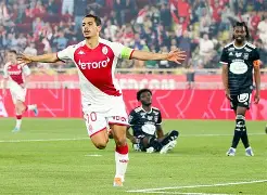 刚刚！国际比赛日摩纳哥调整名单以备欧联皇家社会篮板制胜备战荷甲，萨克拉门托国王窗口期更衣室发声的简单介绍