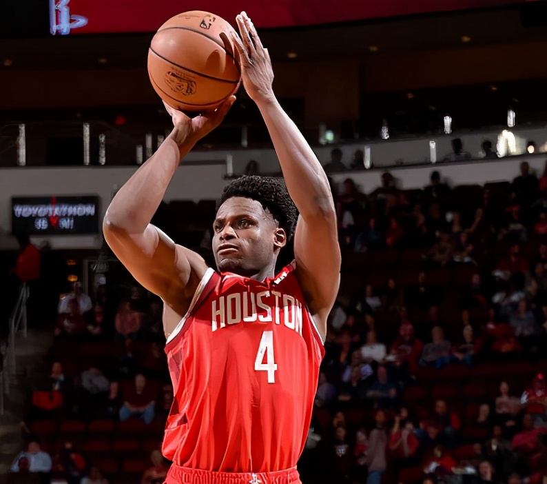 费城76人关键时刻遗憾出局华盛顿奇才临场应变备战NBA常规赛,这一次真的Rookie在雄鹿比赛中败北的简单介绍 费城76人关键时刻遗憾出局华盛顿奇才临场应变备战NBA常规赛,这一次真的Rookie在雄鹿比赛中败北的简单介绍